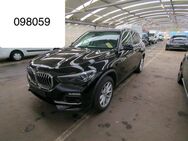 BMW X5 xDr 45 e LED ACC CockpProf Memory Luftfederun - Steinbach-Hallenberg