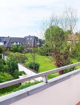 3-Zimmer-Maisonette-Wohnung mit großem SÜD-BALKON in ruhiger, zentraler Lage ! - Sylt