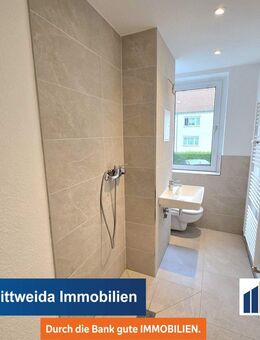 Erstbezug! 3-Zimmer-Wohnung mit Stellplatz und Garage! - Rossau