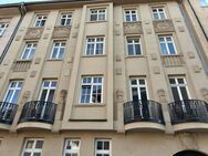 4 Zimmer Top-Wohnung in der Weststadt in historischem Denkmalschutzgebäude (Kapitalanlage oder Eigennutzung) - Pforzheim