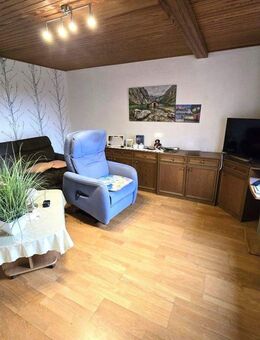 Gemütliche Doppelhaushälfte mit 2 Wohneinheiten in Edermünde-Grifte - Edermünde