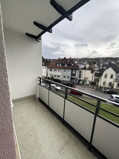 3 Zimmer mit Balkon in Hagen Elsey mit neuen Laminatboden!