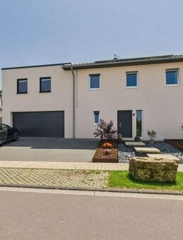 VIS À VIS L-WORMELDANGE: FAMILIENGLÜCK MIT PV ANLAGE IN WINCHERINGEN! - Wincheringen