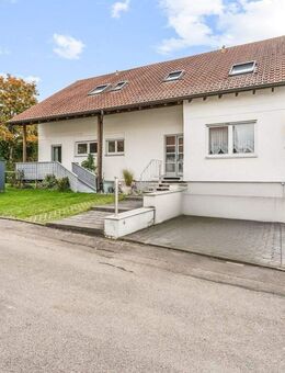 Zweifamilienhaus mit viel Platz und Potenzial - ideal für Familien oder Mehrgenerationen - Bad Buchau