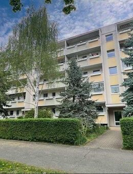 Bezugsfrei * 3-Zi.-Whg. * Balkon * 1.OG - Dresden