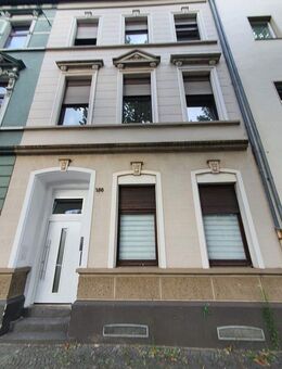Altbaucharme mit Rendite und Ausbaupotential - Krefeld