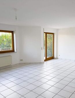 2-Zimmer-Eigentumswohnung mit großem Balkon und Gartenanteil - Altdorf (Landkreis Esslingen)