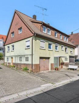 Viel Raum für Ihre Ideen: Großzügiges Massivhaus mit Potenzial in zentraler Lage von Köngen - Köngen