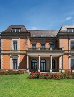 W1_Hochwertige Eigentumswohnung in der denkmalgeschützten Villa Fritze – Parterre links - Bremen