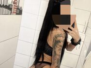 Neu in der Stadt 🏝️ Sara (25) aus Spanien ☀️ junge und geile Señorita 🌹 Top Service - Friedrichshafen