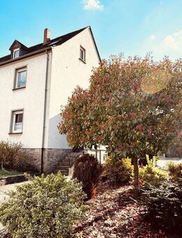 *** idyllisches Einfamilienhaus * Schweich * Trier * LUXEMBURG *** Zweifamilienhaus *** einzigartiger Garten *** zentral, ruhig, gemütlich *** Nahe A6 - Schweich