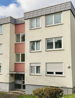 Attraktive 3 Zimmer-Wohnung mit Balkon und Garage in Bad Cannstatt - Stuttgart
