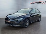 VW Golf, 1.5 TSI 8 Active, Jahr 2021 - Grafenhausen