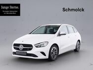 Mercedes B 200, PROGRESSIVE MBUX SPUR, Jahr 2023 - Emmendingen