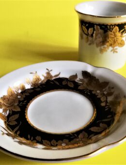 Mokkatasse mit Untertasse (24 Karat Gold Blumendekor) - Aachen