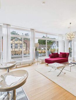 Burgdorf-Zentrum - exklusive, helle Wohnung mit großzügiger Dachterrasse und Stellplatz - Burgdorf (Landkreis Region Hannover)