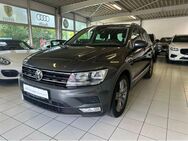 VW Tiguan Comfort/Sport Massage/Navi/PDC/Alcantara - Köln