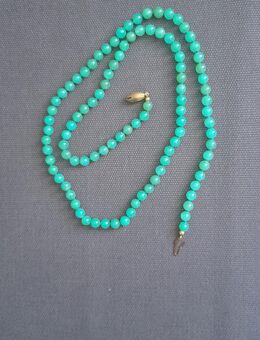 Halskette (Chrysopras), mit Verschluss, ca. 70 cm - Lippstadt