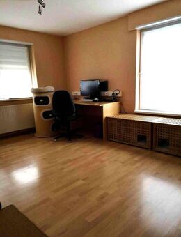 Helle 3-Zimmer-Wohnung mit Süd-West-Balkon in ruhiger Lage von Germersheim - Germersheim