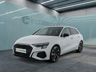 Audi S3, Sportback TFSI qu&O Kameras, Jahr 2022 - München