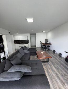 Attraktive Kapitalanlage: Vermietete 2-Zimmer-Wohnung (Baujahr 2019) inklusive Garage - Villingen-Schwenningen