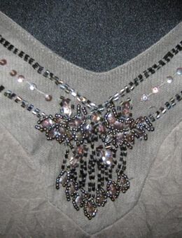 NEUw * Sexy * Strass * Kristalle * Stickerei * Spaghetti- Träger * Top * T- Shirt "Clockhouse" Gr. 40- 42/ M * kitt- schlamm * - Riedlingen