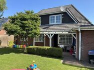 2-Familienhaus mit Carport, 2 Einbauküchen, großem Garten, auch als Mehrgenerationenhaus geeignet - Ebersdorf