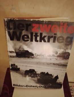 "Der zweite Weltkrieg", Bilder, Daten, Dokumente - Nürnberg Zentrum