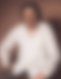 Low*** - Ahrensfelde