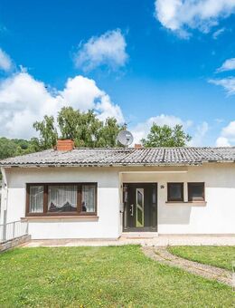 FLUIDUM - sanierungsbedürftiges Einfamilienhaus mit Einliegerwohnung & großer Garage in Hangard! - Neunkirchen (Saarland)