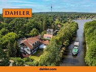 Unique opportunity: development project waterfront location of approx. 50 meters in Berlin Wannsee - Berlin