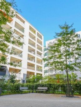 Stil trifft Komfort: Helle Etagenwohnung mit Loggia und moderner Markenküche in bester Lage - Frankfurt (Main)
