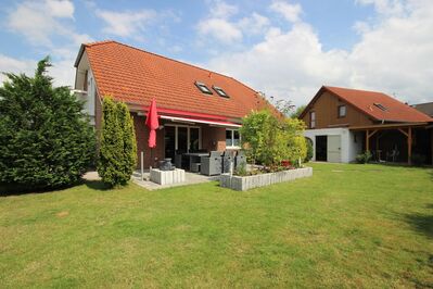 Modernes Zwei-Familien-Haus in Ilten - Ihr modernes Zuhause vor den Toren Hannovers