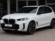 BMW X5 M, 60i xDrive MProf Assistant Innovation Travel, Jahr 2023 - Pentling