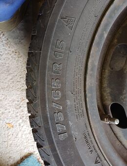 Winterreifen gebraucht 175/65/R15 82H MICHELIN Alpin - Obermichelbach