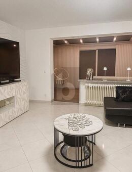 MODERNES ZUHAUSE MIT WOHLFÜHLCHARAKTER - Grenzach-Wyhlen