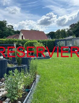 Charmante Doppelhaushälfte mit großen Garten in ruhiger Lage - Großenkneten