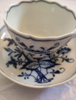 Meissen Porzellan Tasse Kaffeetasse Ziertasse Zwiebelmuster Kobalt blau antik - Grünendeich