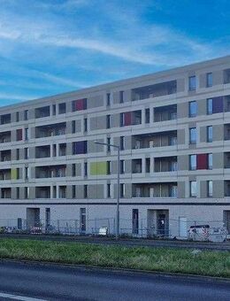 Gut geschnitten und ab sofort frei - Berlin