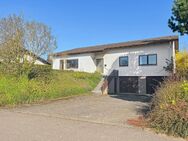 Einfamilienhaus auf großem Grundstück in Erolzheim - Erolzheim