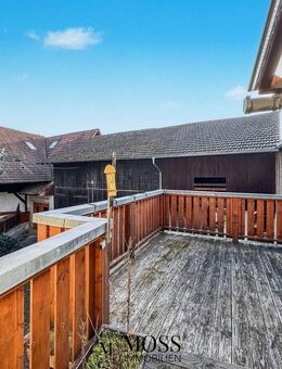 Hofgut mit Reviataliserungs- und Ausbaupotenzial bestehend aus Wohnhaus und Scheune - Auggen