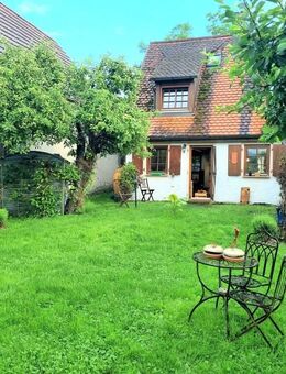 Traumhaftes Fachwerkhaus in malerischer Landschaft - Satteldorf