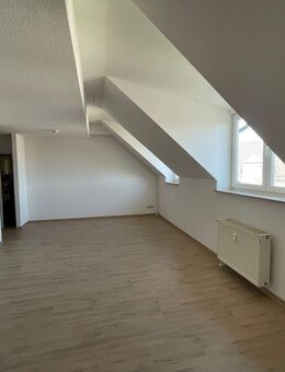 2-Zimmer-Maisonettewohnung mit offener Küche in zentraler Lage! - Chemnitz