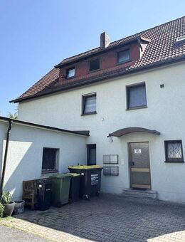 Wertbeständiges, gepflegtes Anlageobjekt mit Gastronomie, Grünfläche und stabiler Mieterstruktur - Zirndorf