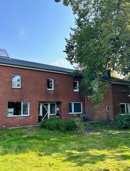 Mehrfamilienhaus im Grünen mit dem gewissen Extra-Potenzial für Studios und Eventflächen - Seefeld (Schleswig-Holstein)