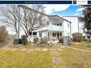 * Zweifamiliendoppelhaushälfte mit großzügigem Grundstück in gefragter Lage * - Ditzingen