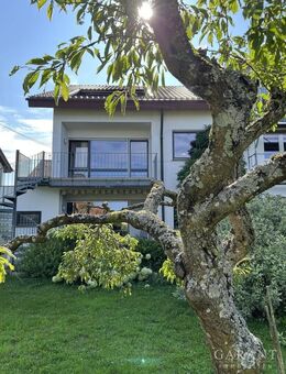 Energetisch optimiertes Doppelhaushälfte mit 2 Wohneinheiten! Maisonette mit Weitblick & ELW! - Winnenden