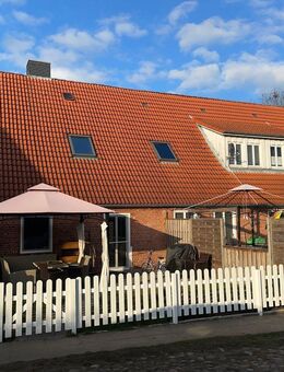 Drei vermietete Mehrfamilienhäuser in Steinkirchen! Kaufpreisfaktor 16,06 - Steinkirchen (Niedersachsen)