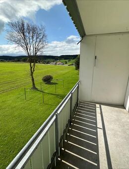 1. Obergeschoss - 4-Zimmer-Wohnung mit Balkon (frisch saniert) - Kaufbeuren
