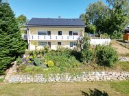 Zweifamilienhaus mit unverbaubarem Fernblick - Vilshofen (Donau)